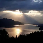 榉木公寓 公寓